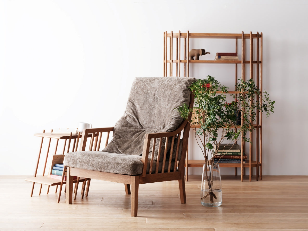 ASTA Armchair