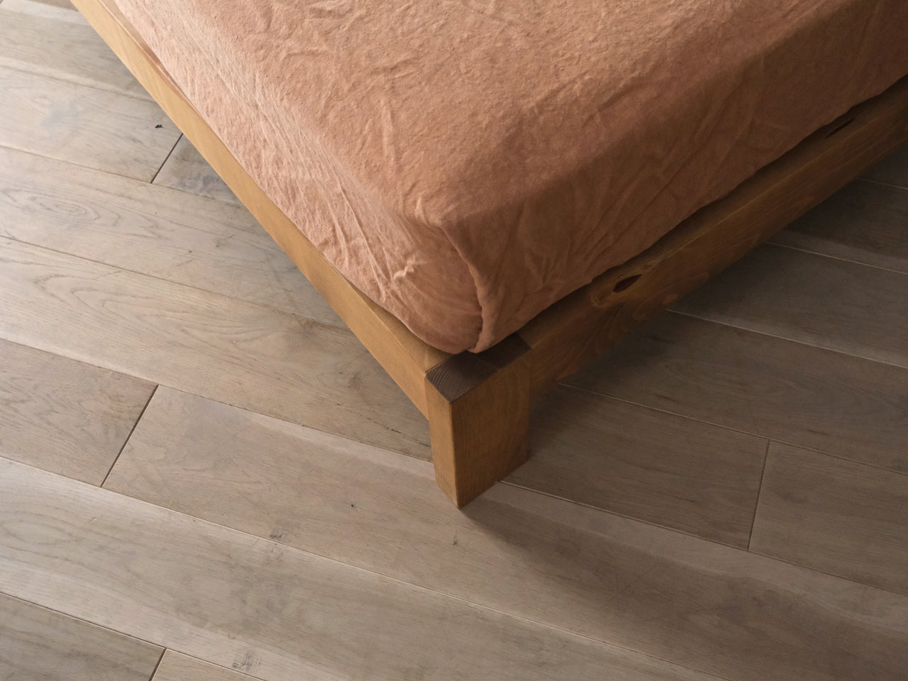 BAREFOOT bed