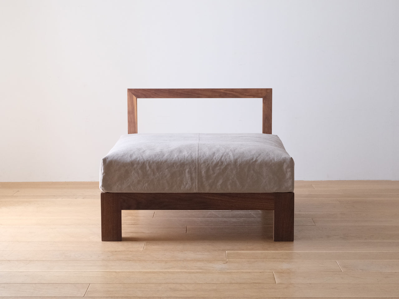 BASE アームレスソファ082