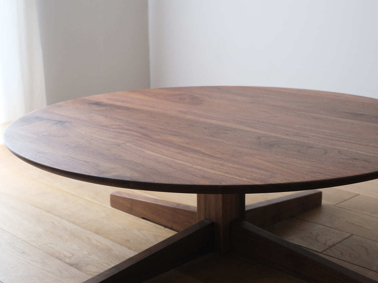 BASE サークルテーブル 098