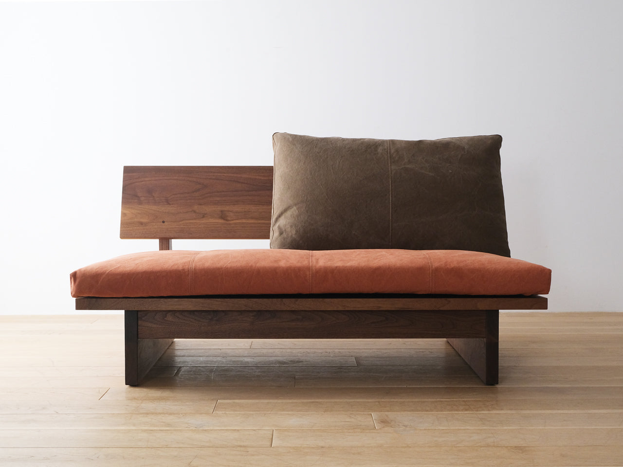 FREX Wood Sofa 126