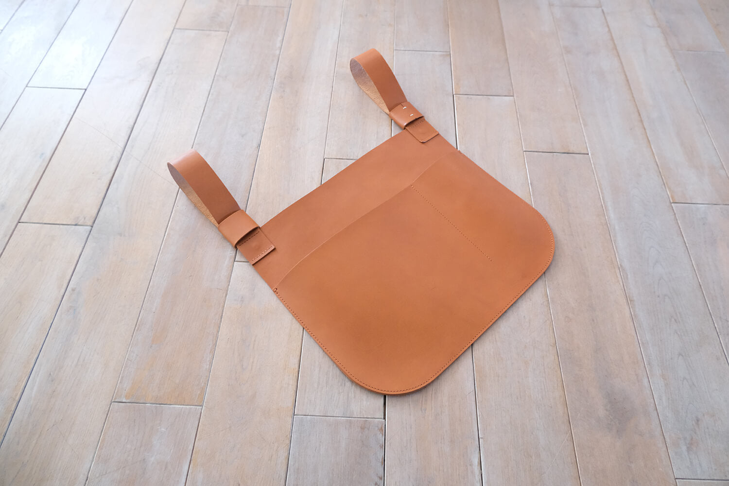 Primitivo レザーポケット