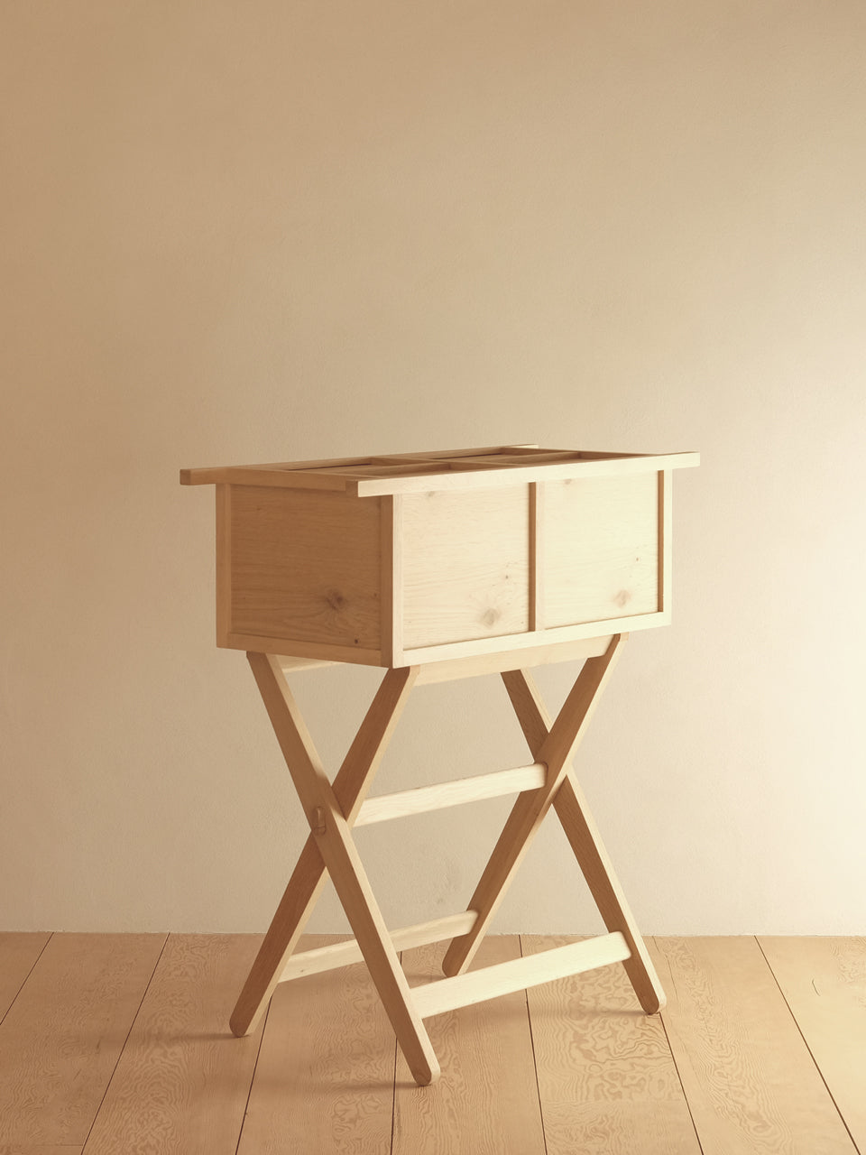 Primitivo Cabinet B