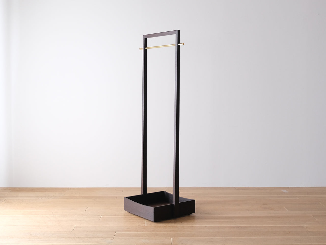 CORNICE coat hanger 062