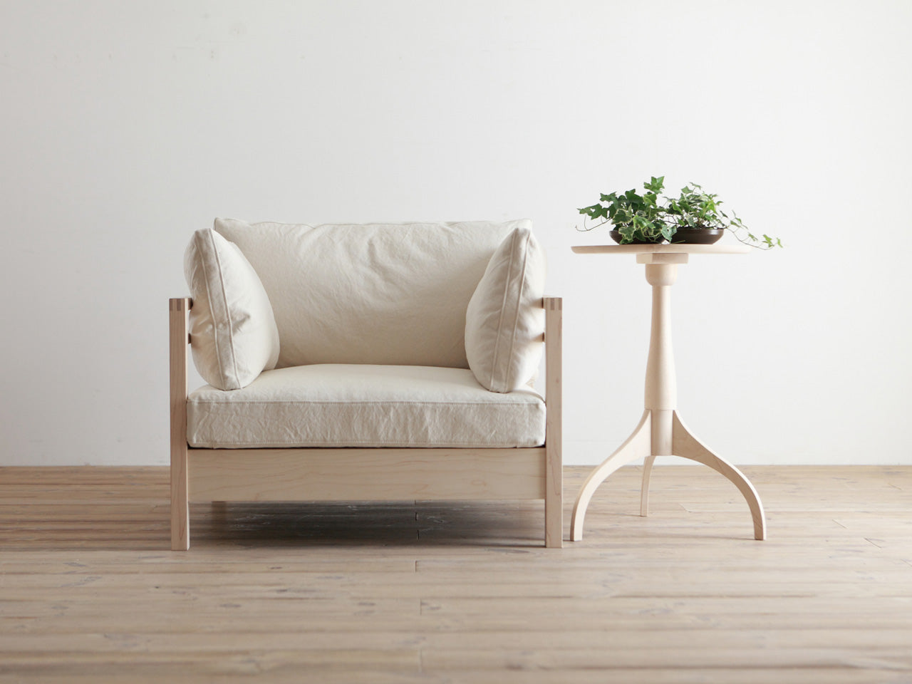 RIPOSO Sofa 84