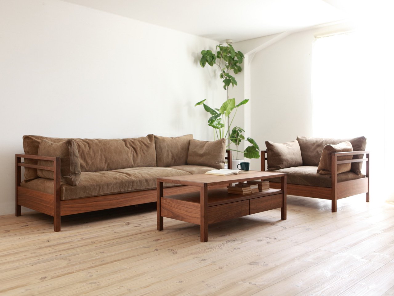 RIPOSO centre table