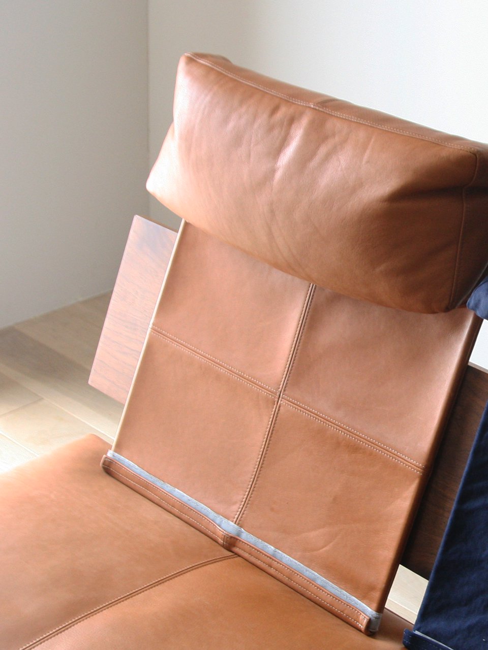 RIPOSO Headrest