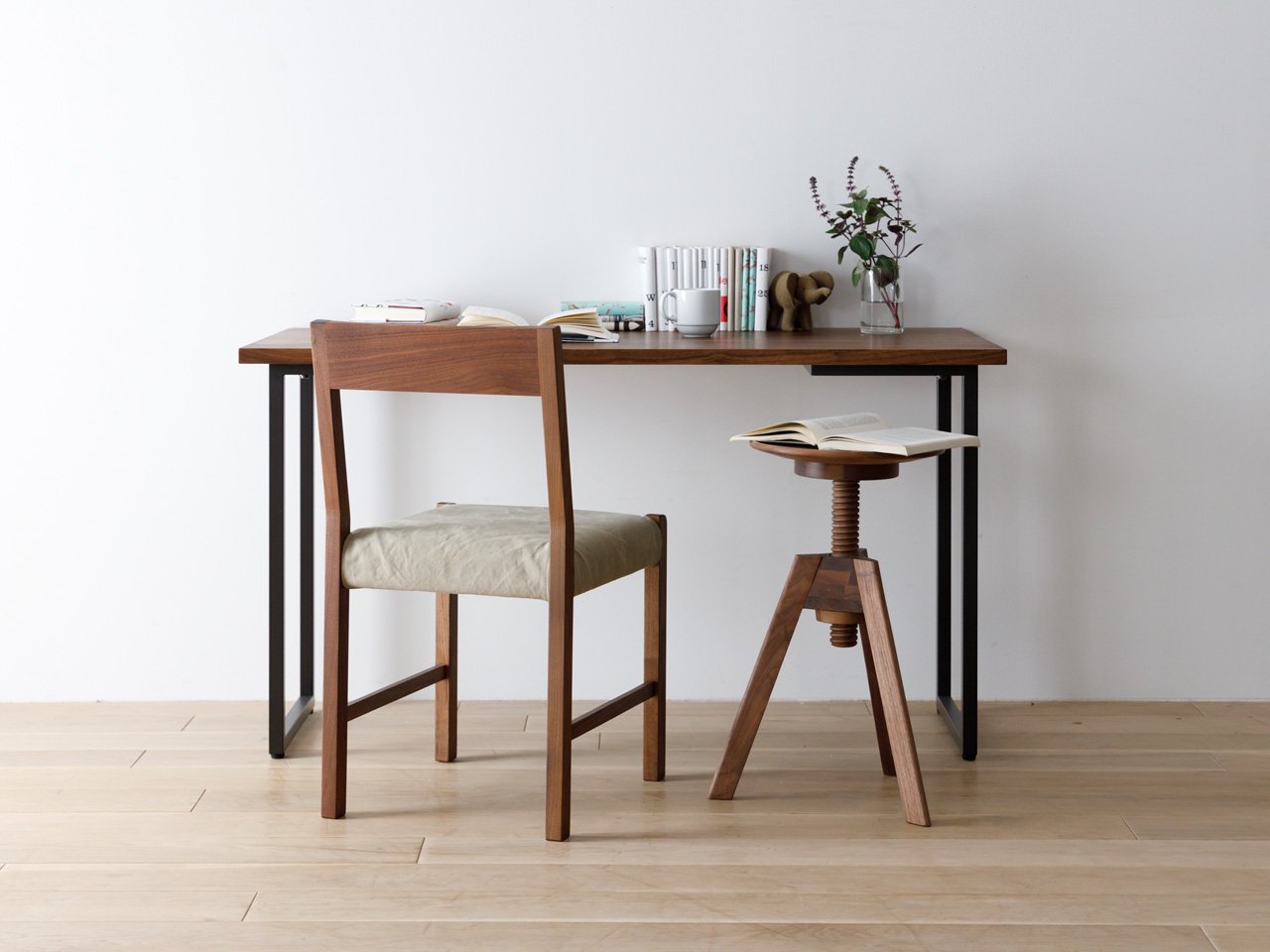 FREX Side Chair