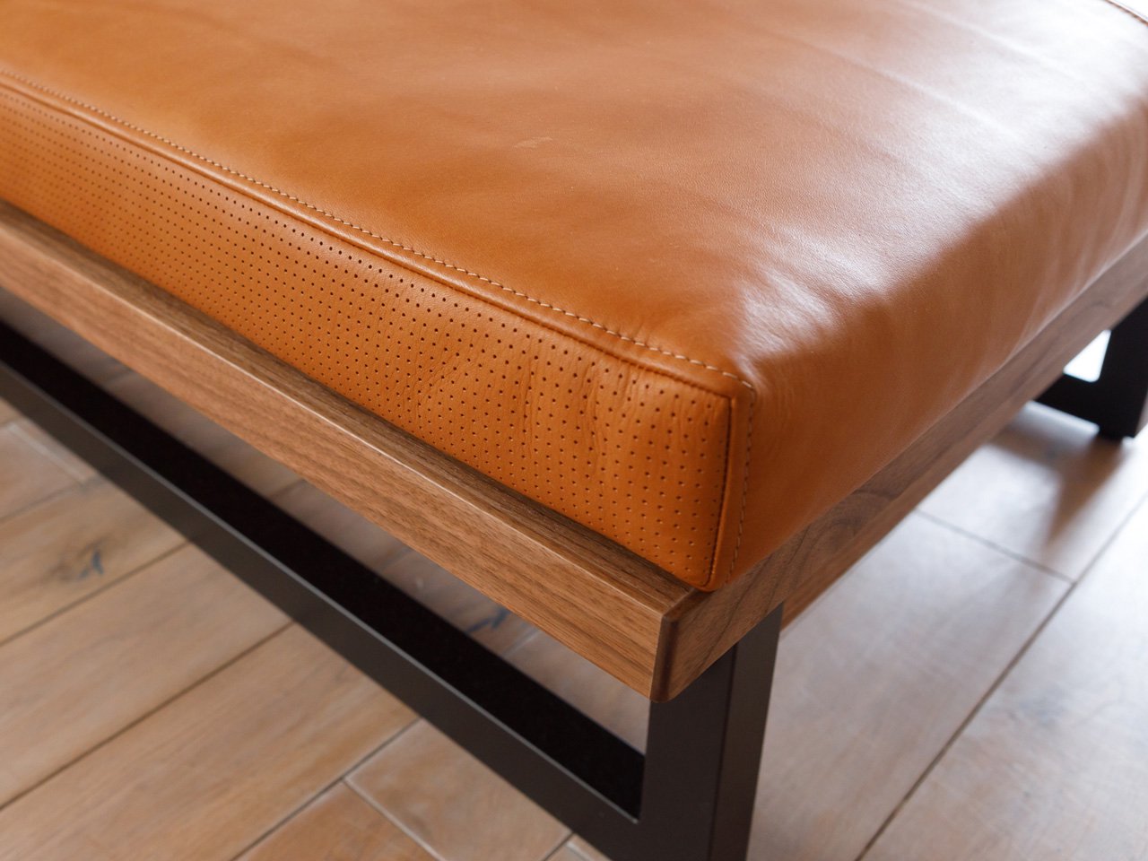 FREX Ottoman 084