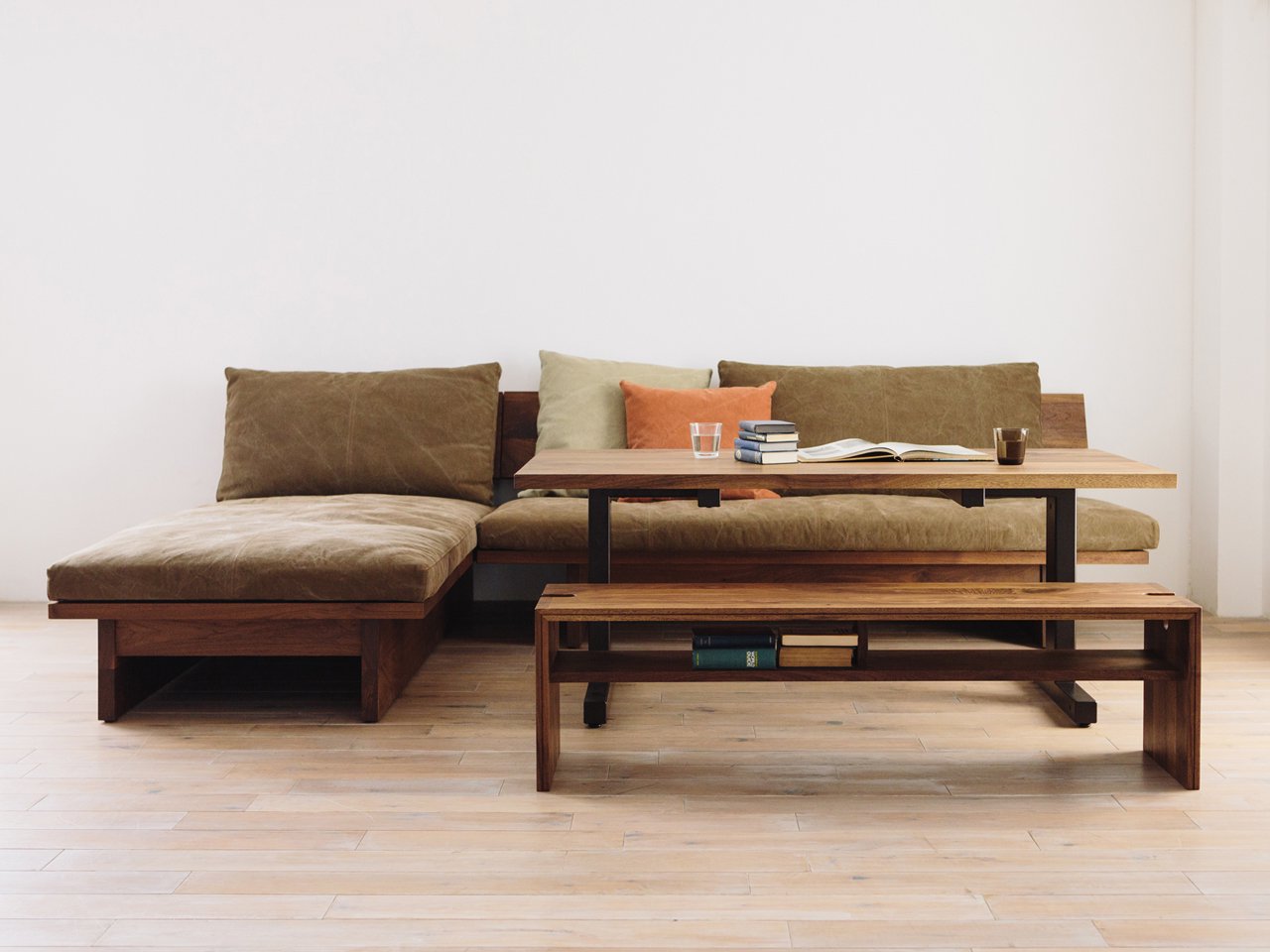 FREX Wood Chaise Long Sofa 084