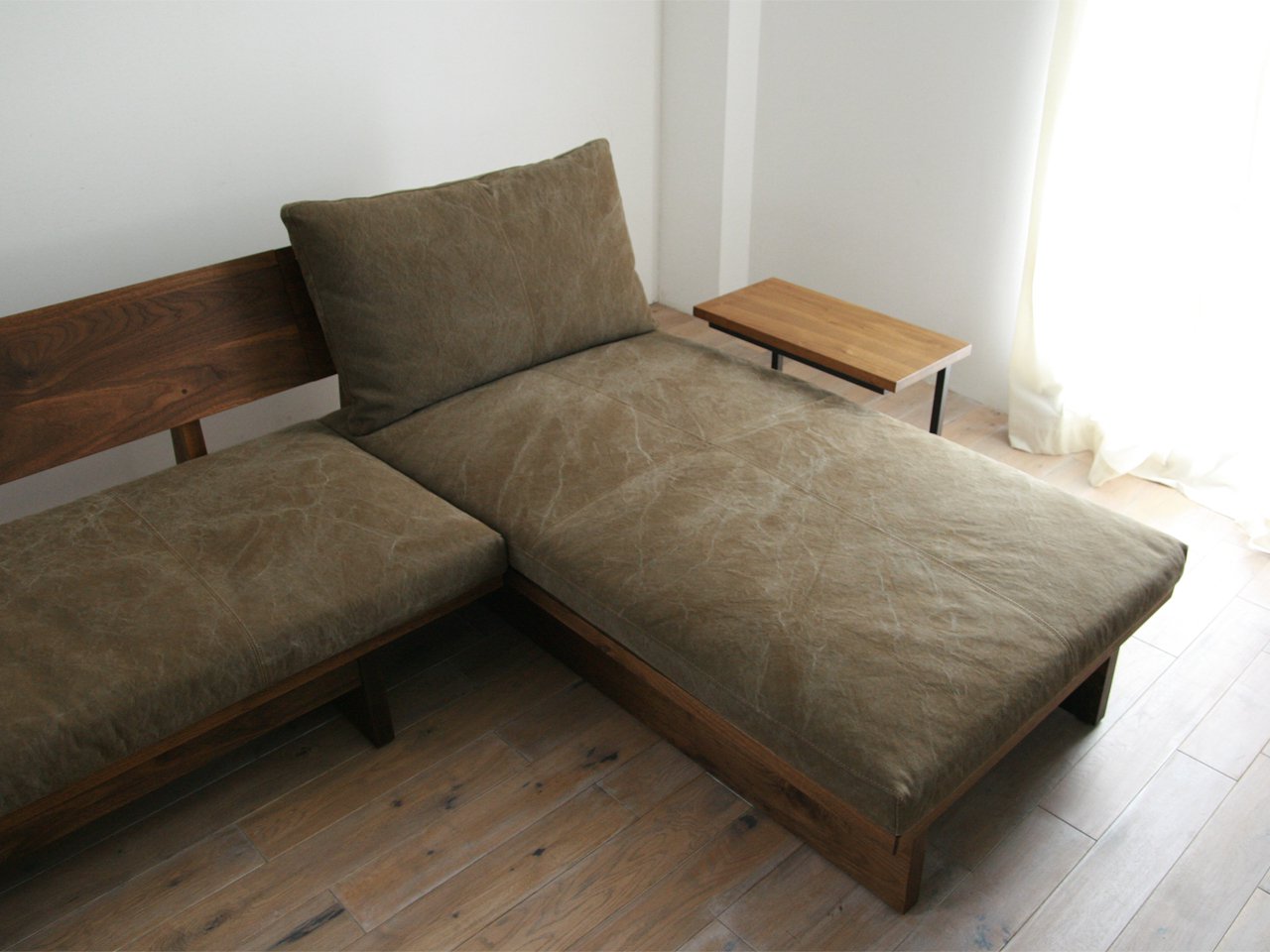 FREX Wood Chaise Long Sofa 084