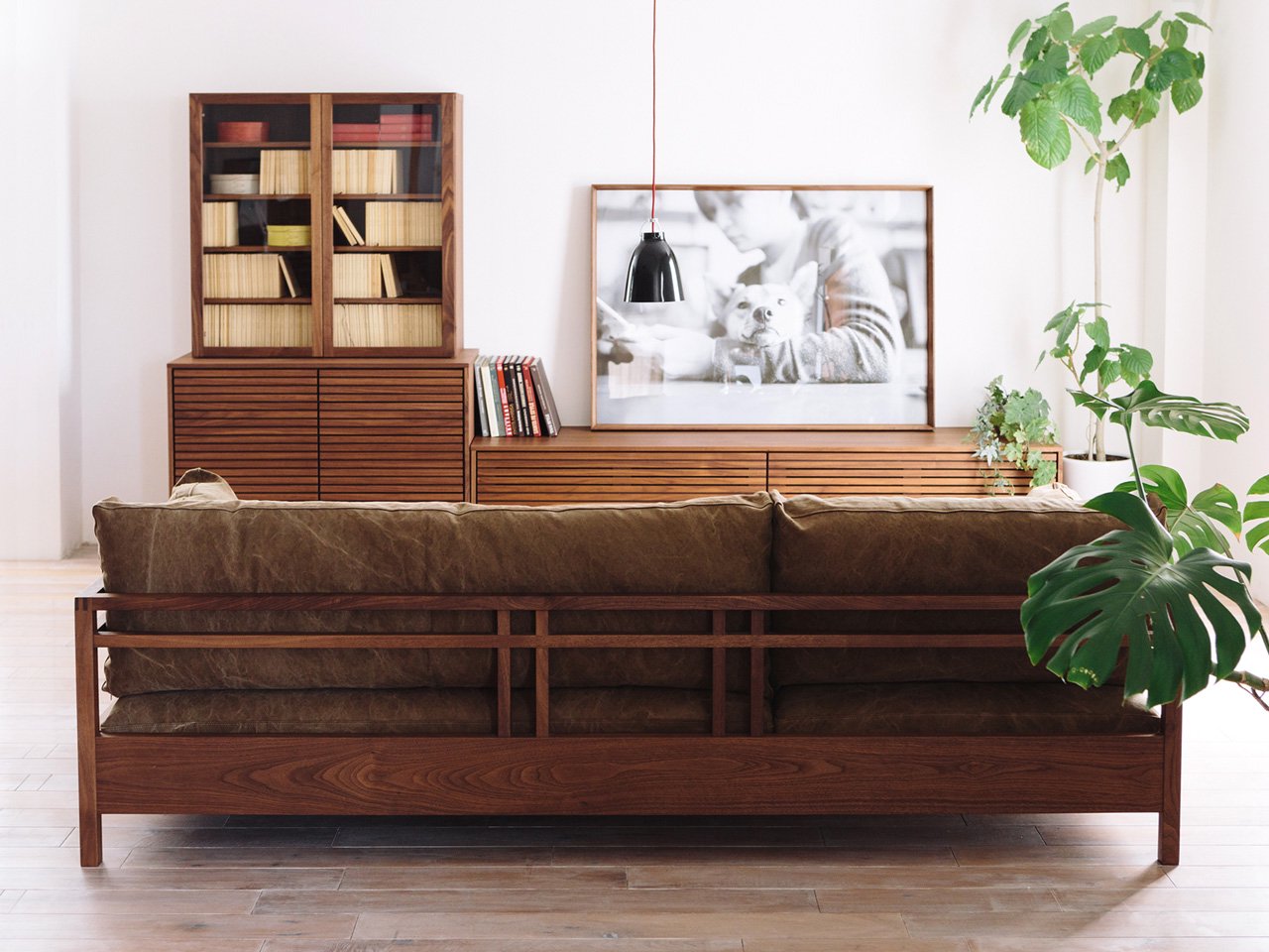 VERA CREPA Chest & Door 101
