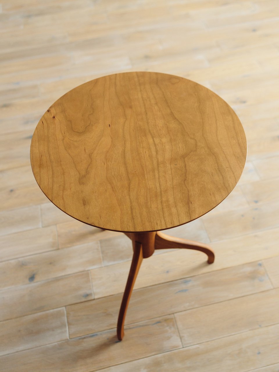 SHAKER candle stand