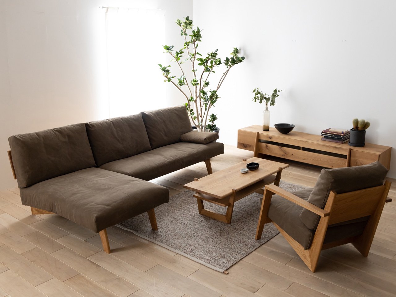 SERIO TV stand