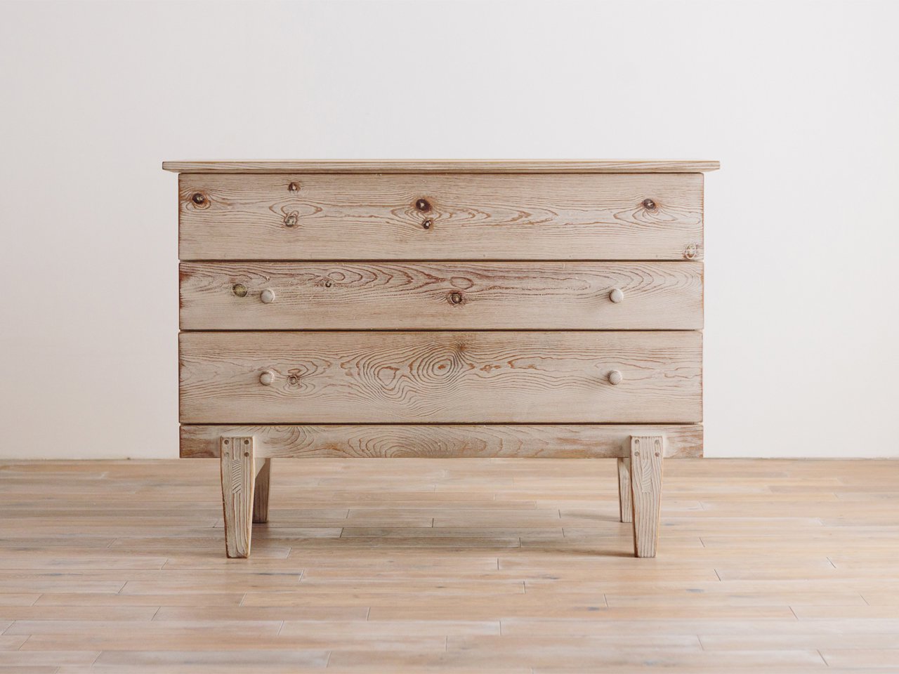 SANTA FE Chest 118