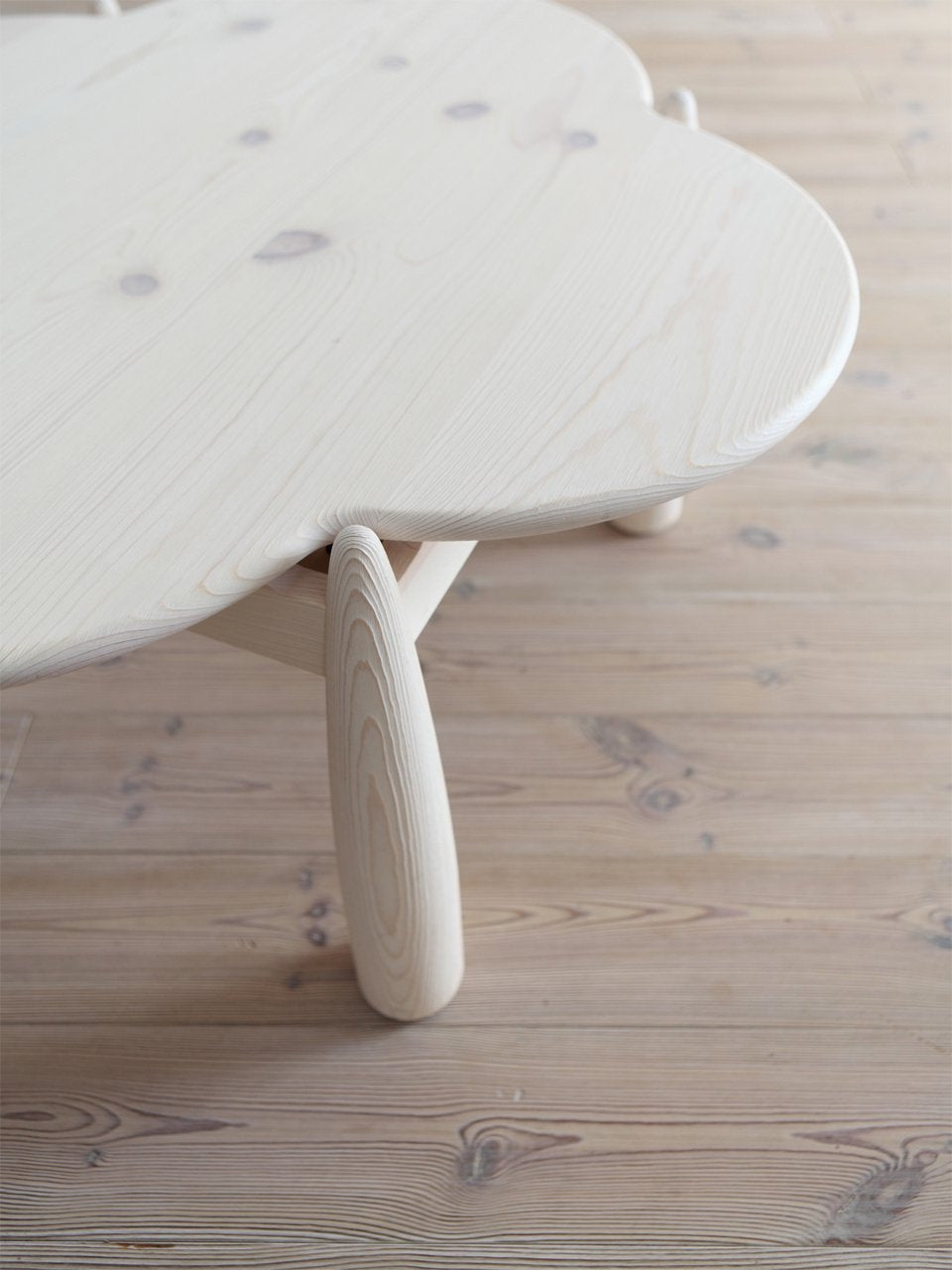 WF Kids High Table 077