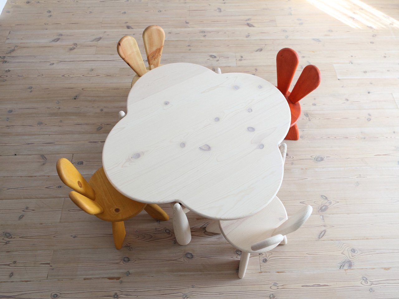 WF Kids High Table 077
