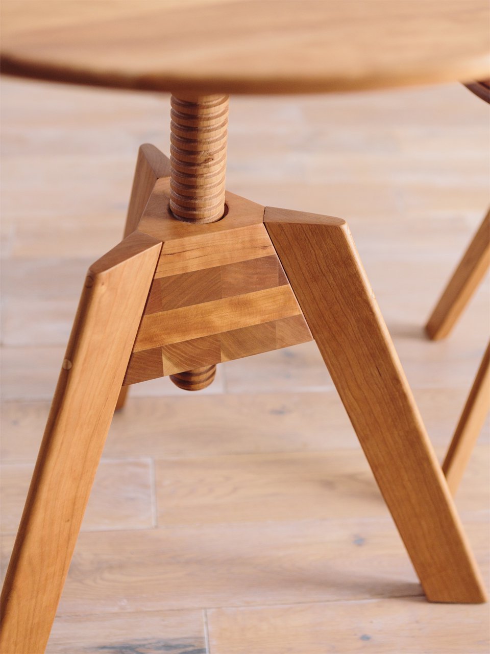 LUME Table