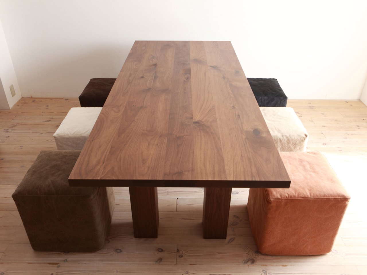ZAGU Stool 042