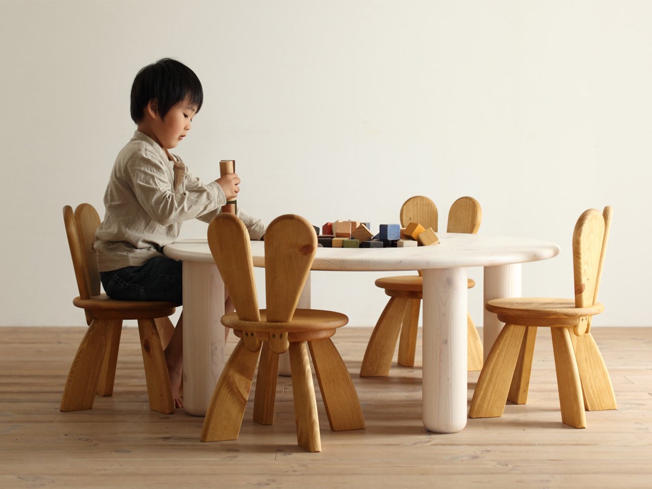 WF Kids Rabbit Chair