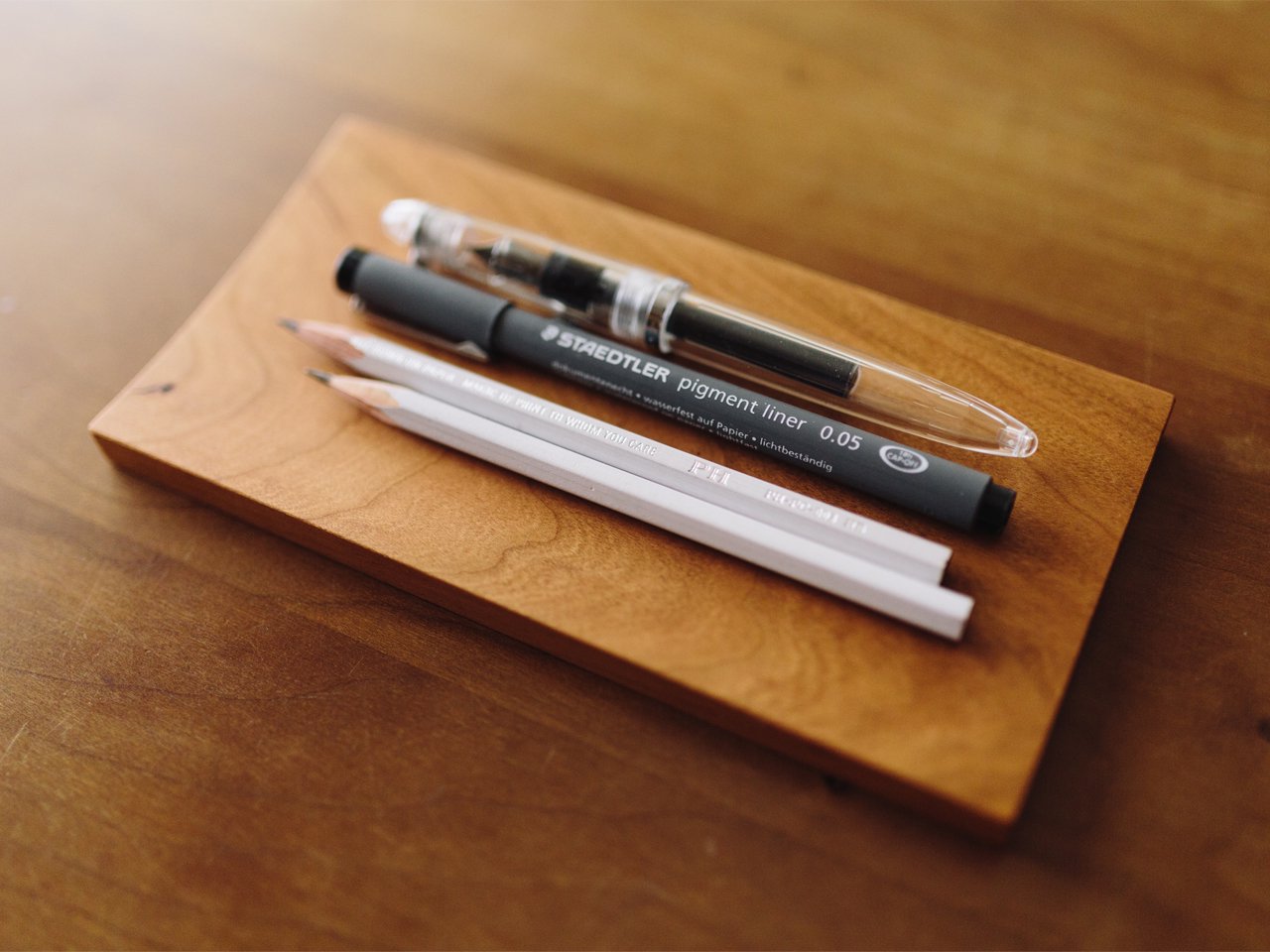 QUADRO Rectangle Tray