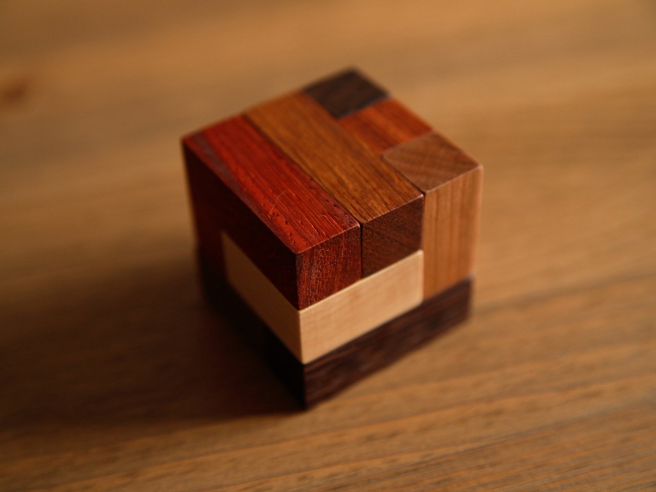 GIOCARE Polycube Puzzle