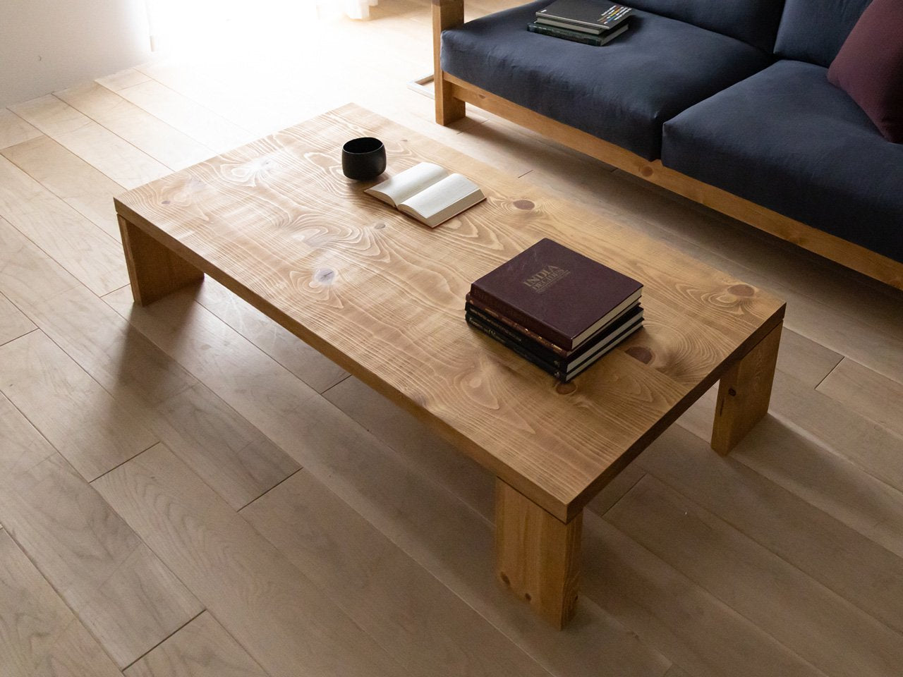 BAREFOOT coffee table