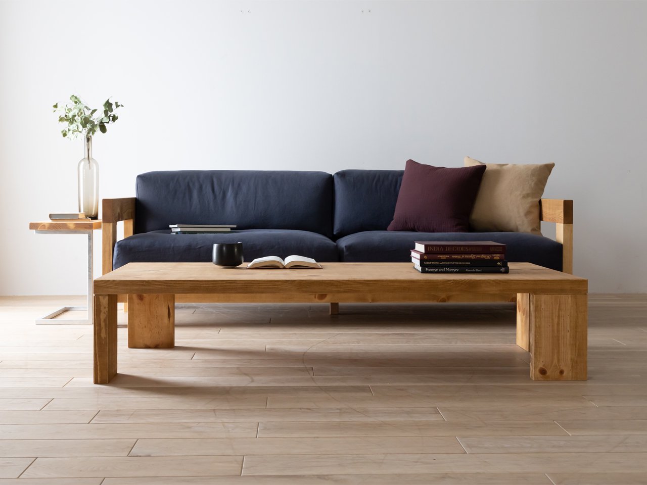 BAREFOOT coffee table