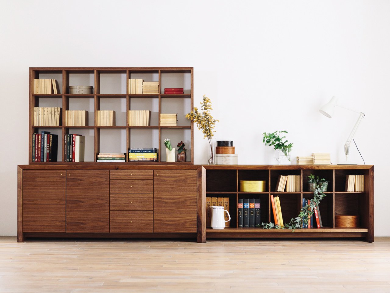 AMICO Chest & Door