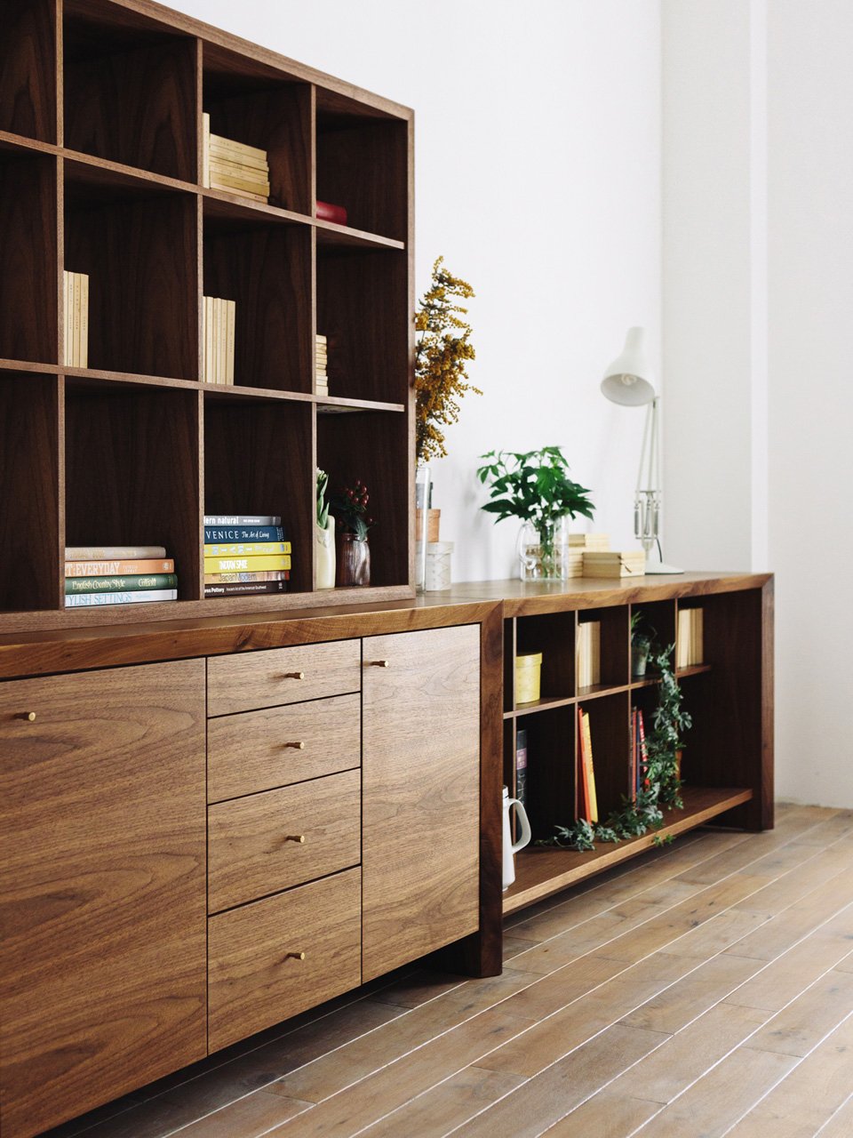 AMICO Chest & Door