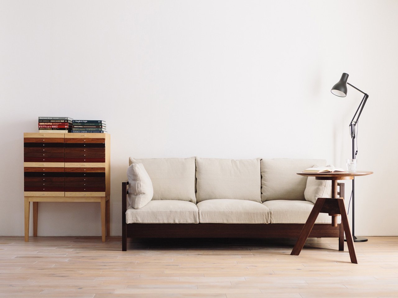 RIPOSO Sofa 84