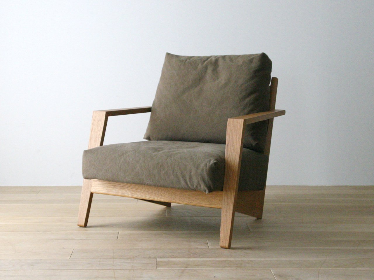 SERIO easy chair