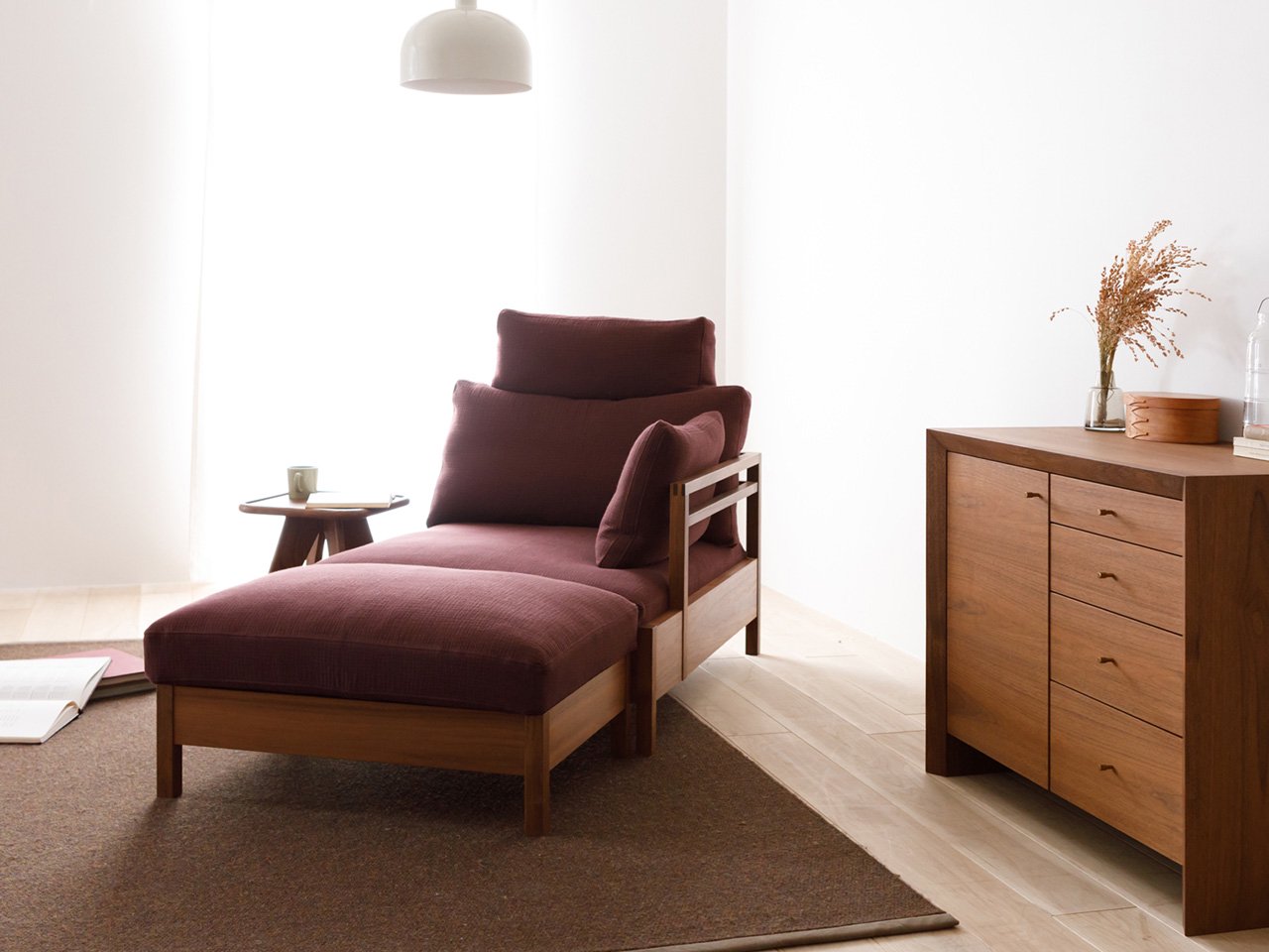 RIPOSO Couch 105