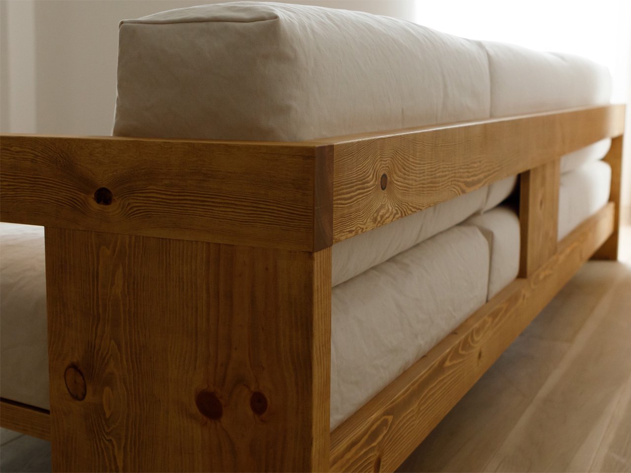 BAREFOOT sofa