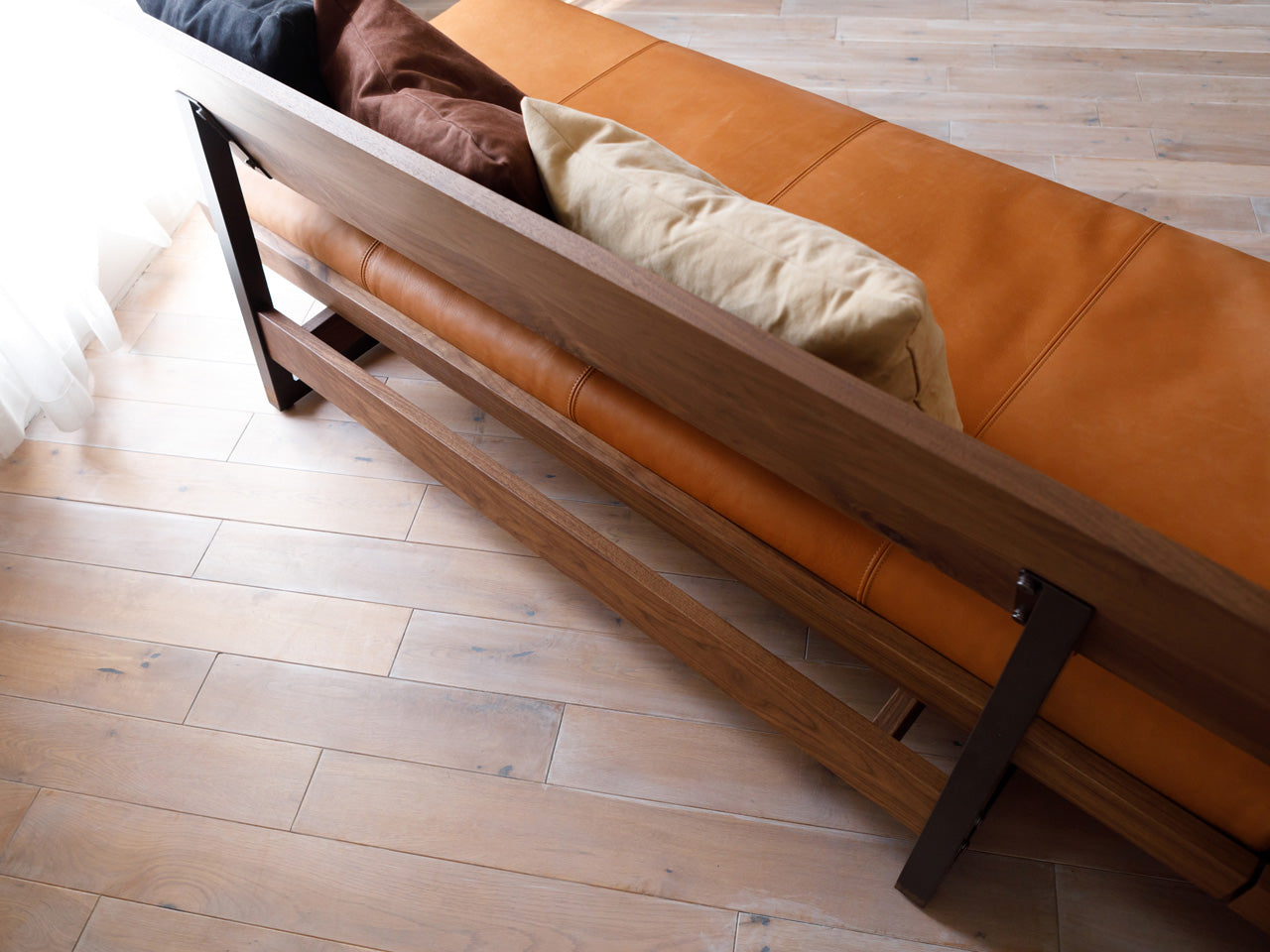 FREX Sofa 196