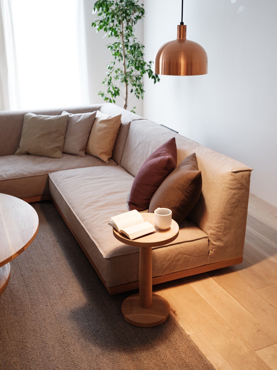 PIATTA Armless Sofa 140