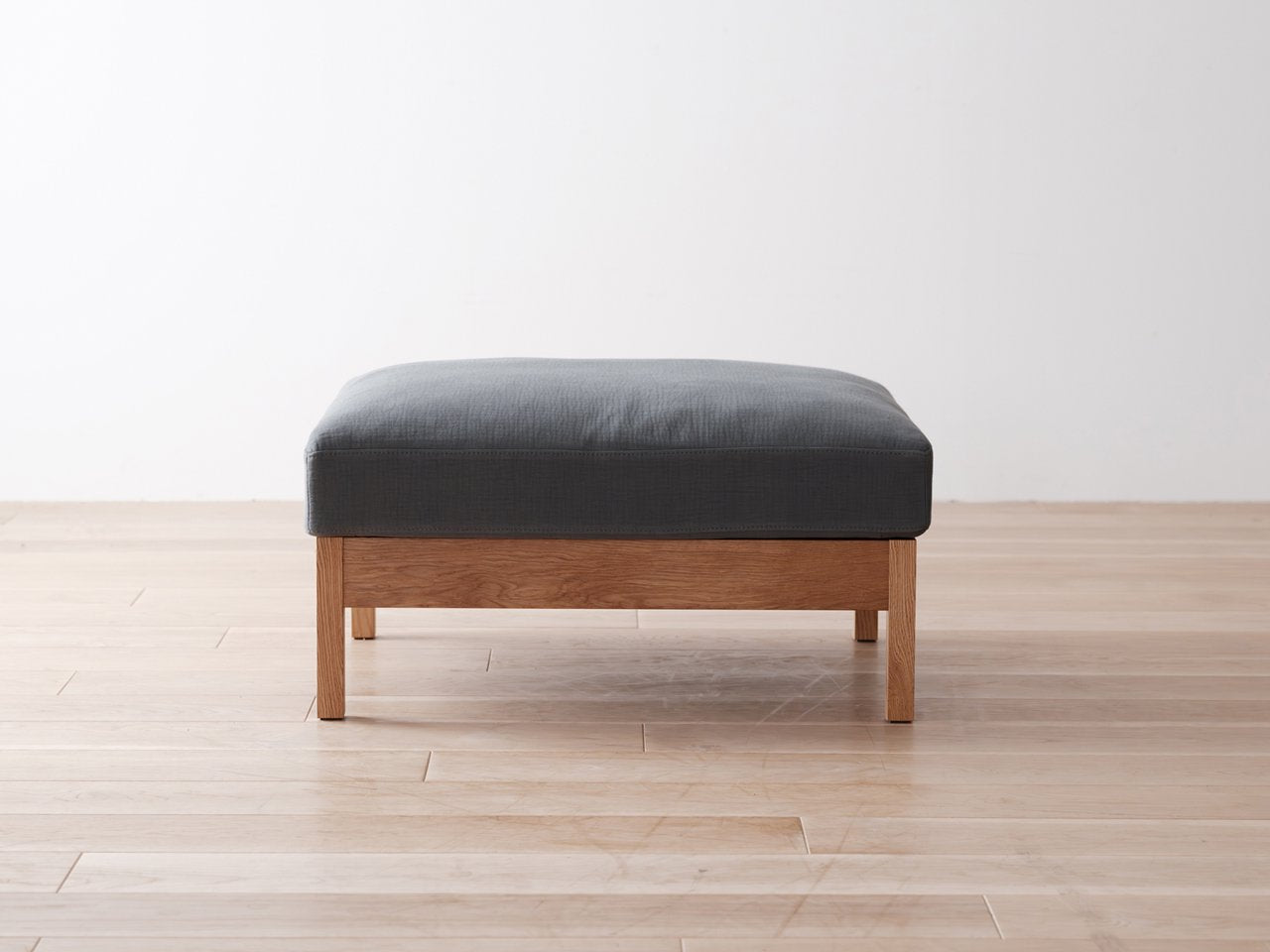 ASTA Ottoman 077