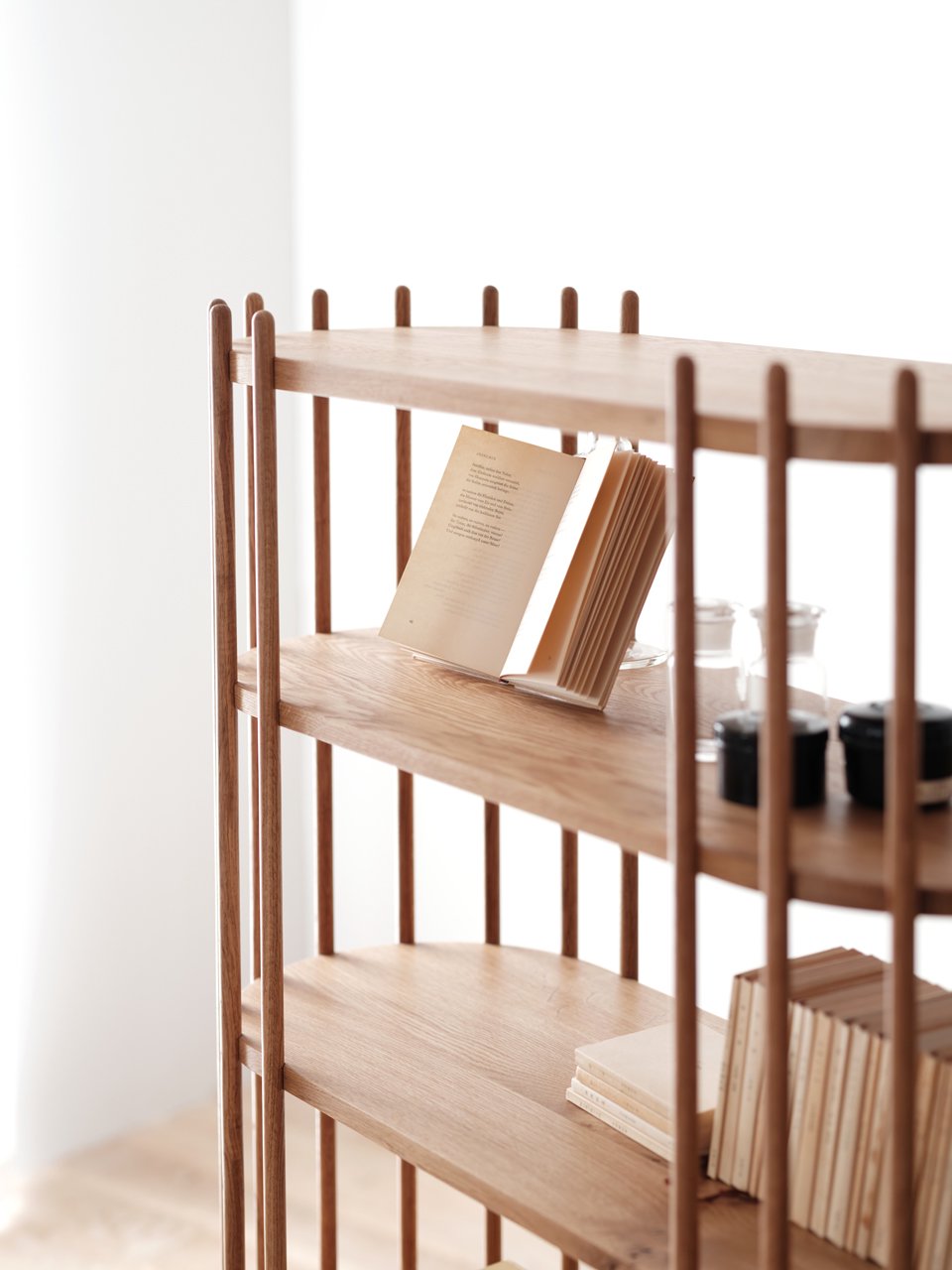 ASTA Shelf 093