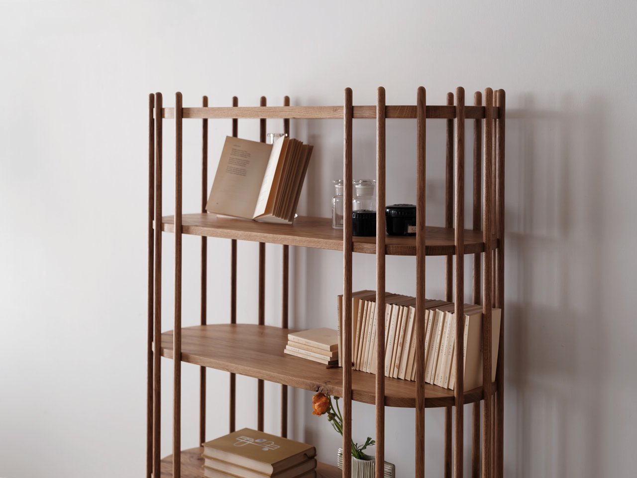 ASTA Shelf 093