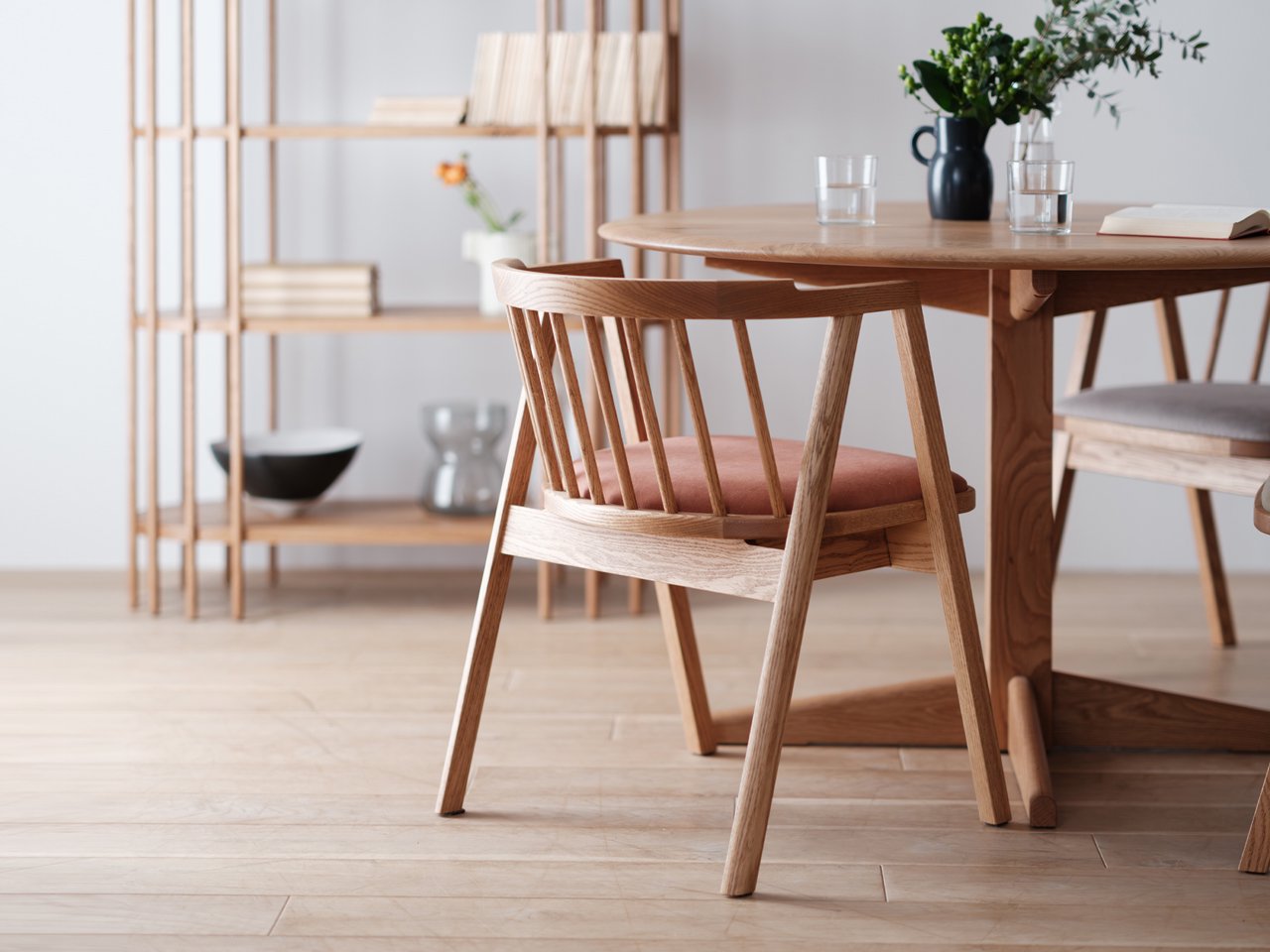 ASTA Armchair