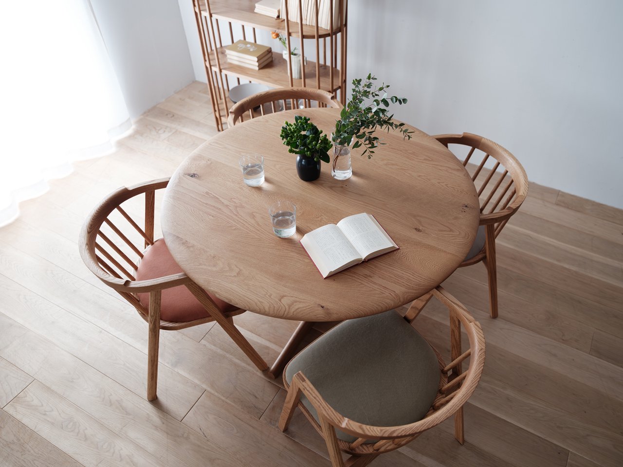 ASTA Armchair