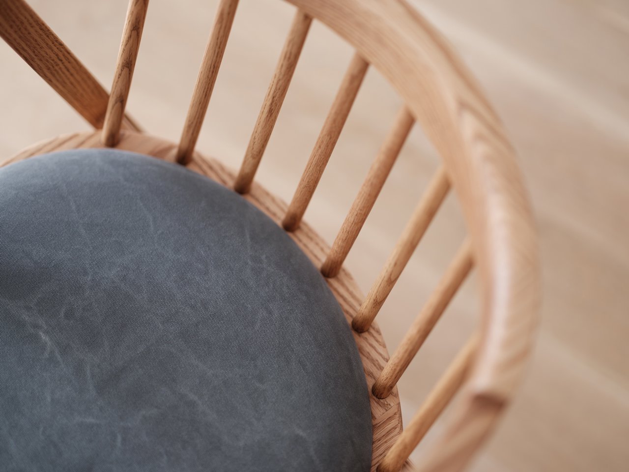ASTA Armchair