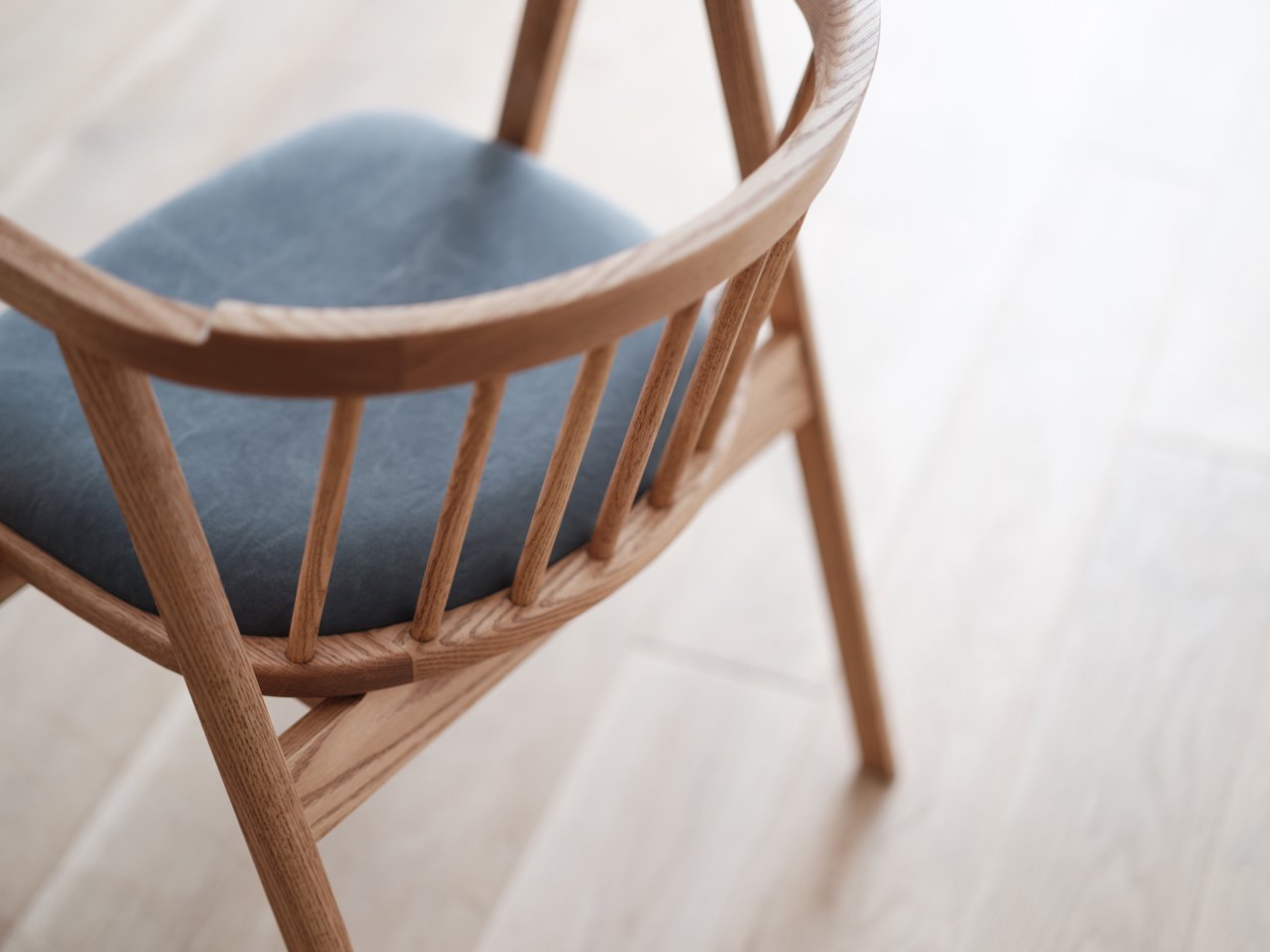 ASTA Armchair