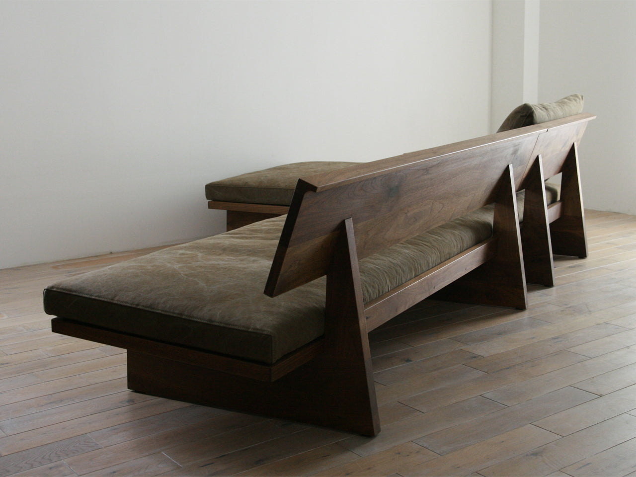 FREX Wood Sofa 126