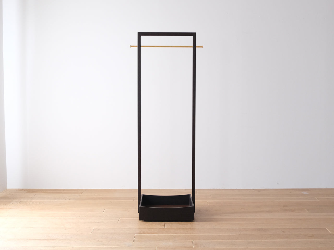 CORNICE coat hanger 062