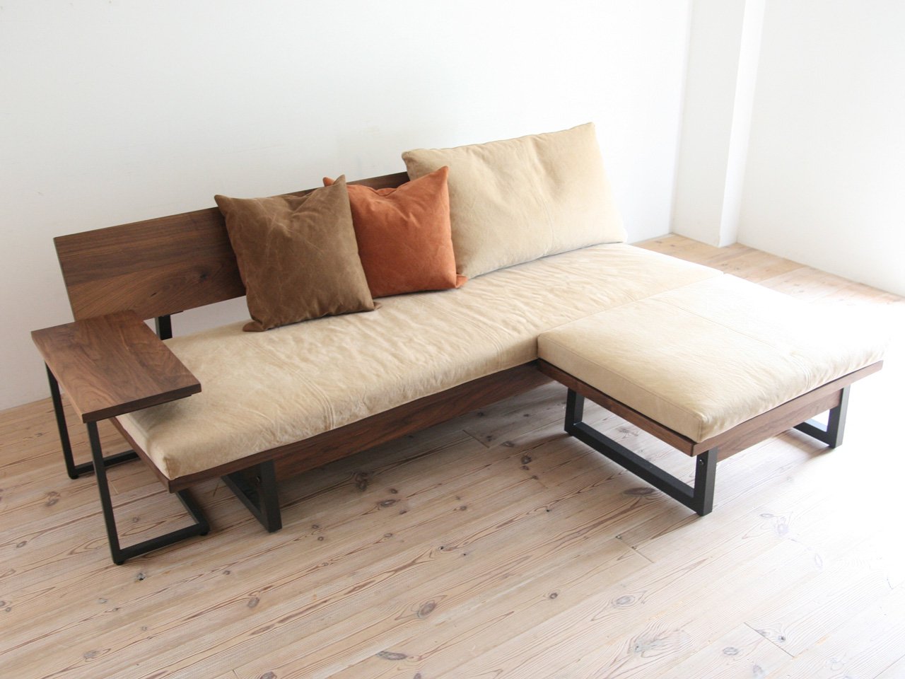 木製ソファーサイドテーブル ベッドサイドテーブル 軽い 浜谷工房 